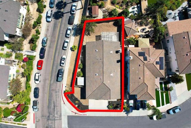 1274 W Vaquero Ct, Chula Vista, CA 91910