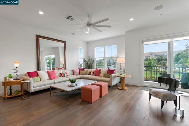 7195 Calistoga Ln, Dublin, CA 94568