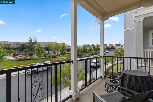 7195 Calistoga Ln, Dublin, CA 94568