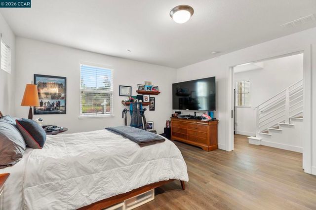 7195 Calistoga Ln, Dublin, CA 94568