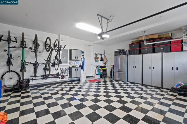 7195 Calistoga Ln, Dublin, CA 94568