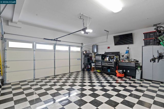 7195 Calistoga Ln, Dublin, CA 94568