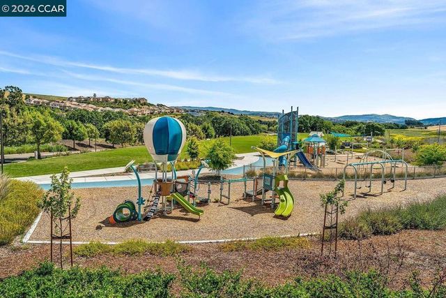 7195 Calistoga Ln, Dublin, CA 94568