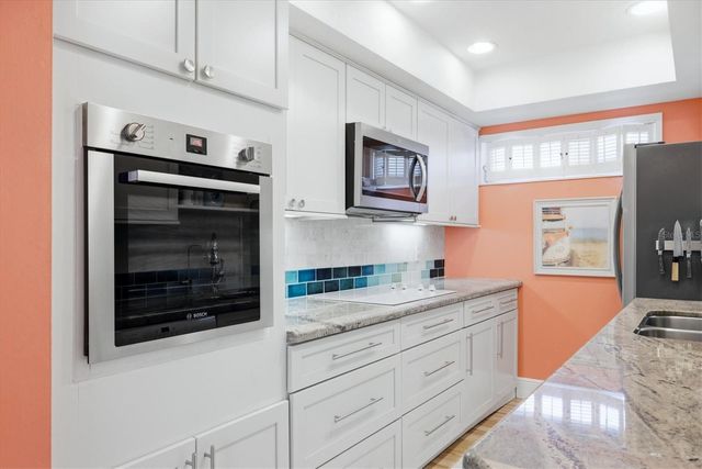 6005 MIDNIGHT PASS ROAD S6, Sarasota, FL 34242