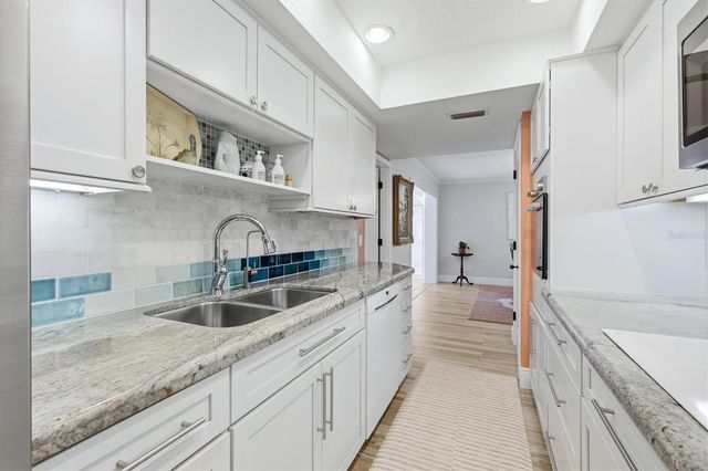 6005 MIDNIGHT PASS ROAD S6, Sarasota, FL 34242