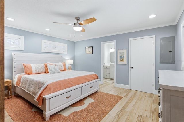 6005 MIDNIGHT PASS ROAD S6, Sarasota, FL 34242