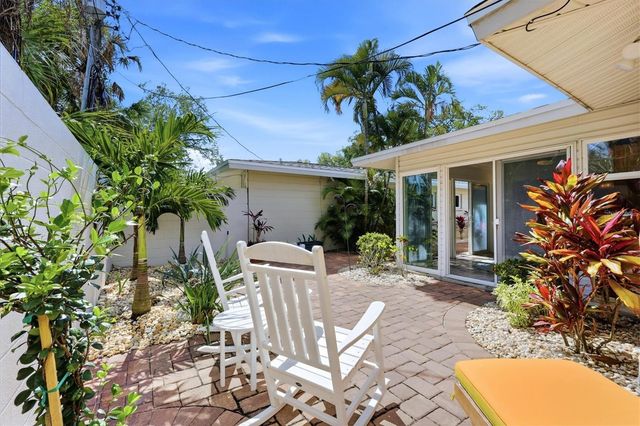 6005 MIDNIGHT PASS ROAD S6, Sarasota, FL 34242