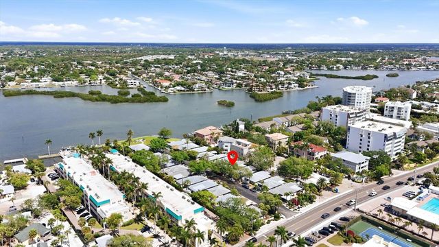 6005 MIDNIGHT PASS ROAD S6, Sarasota, FL 34242