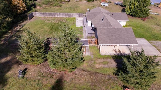 255 Sorenson Road, Redcrest, CA 95569