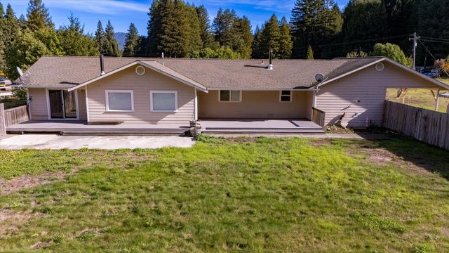 255 Sorenson Road, Redcrest, CA 95569