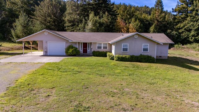 255 Sorenson Road, Redcrest, CA 95569