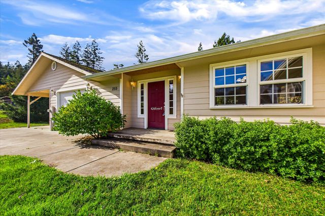 255 Sorenson Road, Redcrest, CA 95569