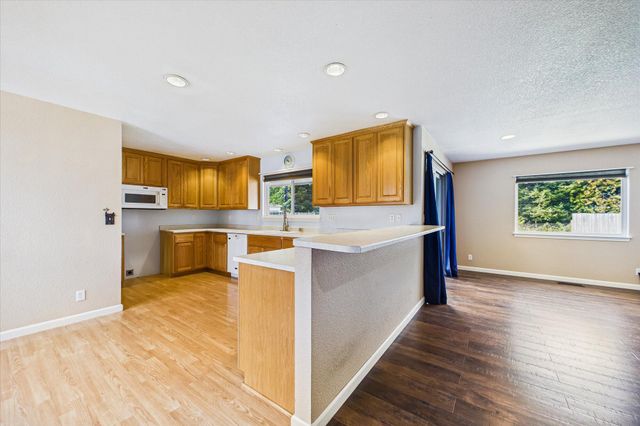 255 Sorenson Road, Redcrest, CA 95569