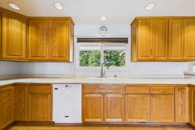 255 Sorenson Road, Redcrest, CA 95569