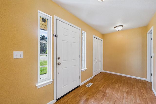 255 Sorenson Road, Redcrest, CA 95569