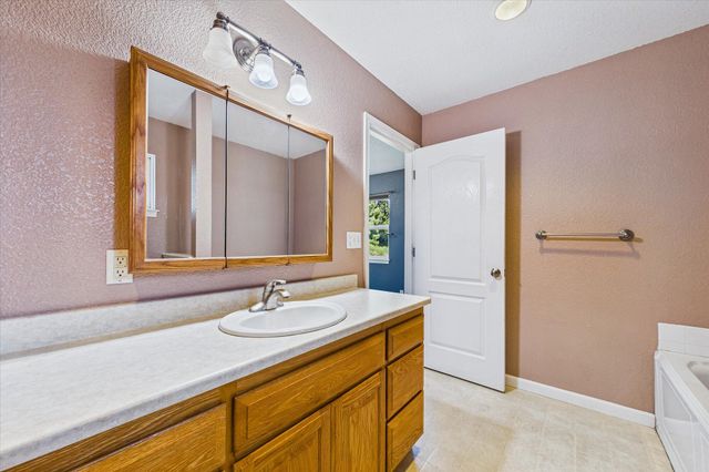 255 Sorenson Road, Redcrest, CA 95569