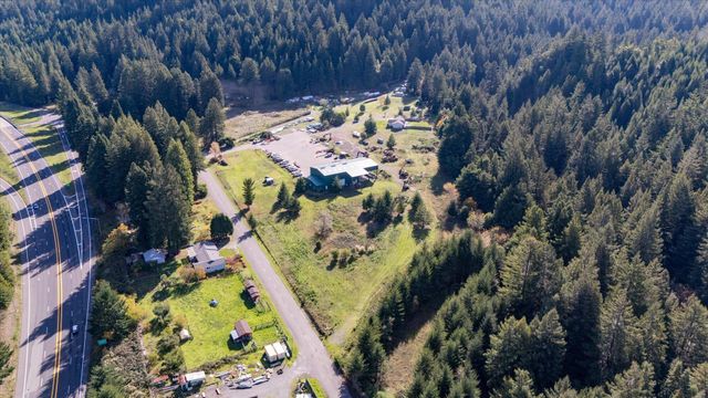 255 Sorenson Road, Redcrest, CA 95569