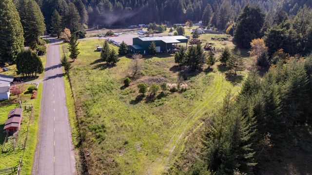 255 Sorenson Road, Redcrest, CA 95569