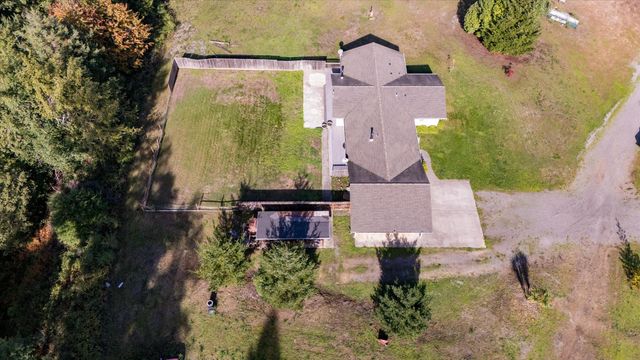 255 Sorenson Road, Redcrest, CA 95569