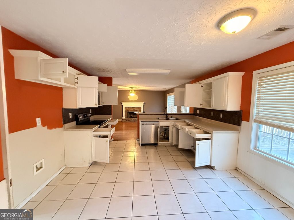 65 Montgomery Court, Covington, GA 30016 — photo 5