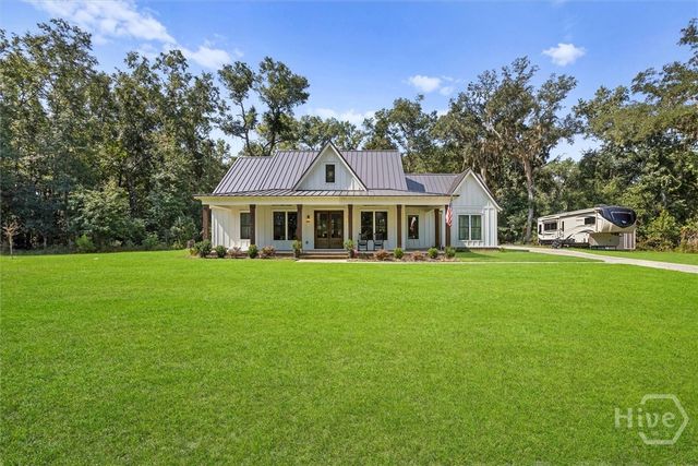 476 Blount Lane, Midway, GA 31320