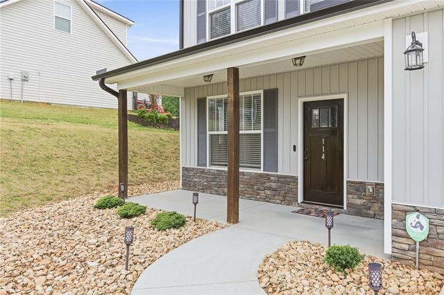 114 Inlet Pointe Drive, Anderson, SC 29625