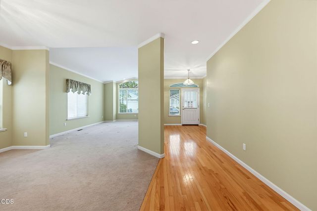 3477 Parkway Drive, Medford, OR 97504