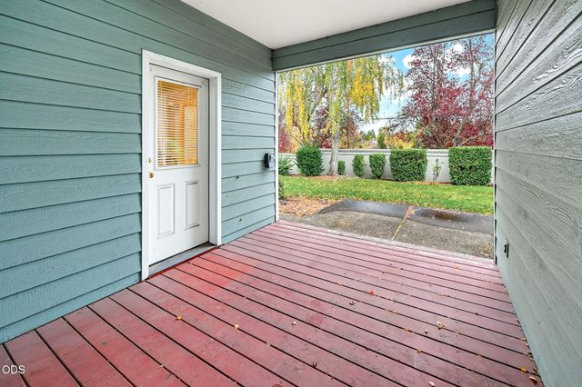 3477 Parkway Drive, Medford, OR 97504