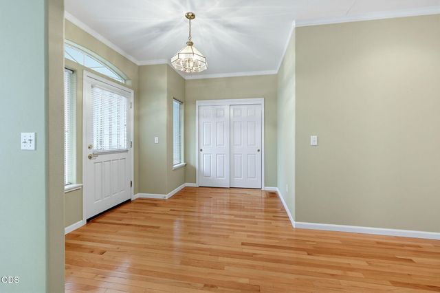 3477 Parkway Drive, Medford, OR 97504