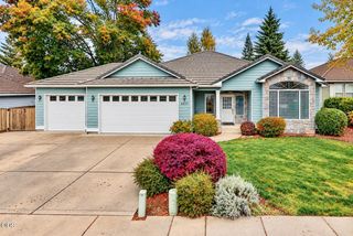 3477 Parkway Drive, Medford, OR 97504