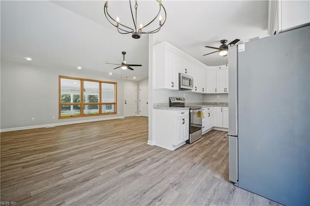 4516 Shirley DR, Suffolk, VA 23434