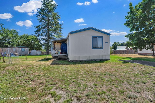 8270 W MEADOWBROOK CIR, Rathdrum, ID 83858