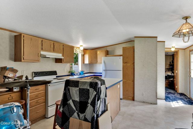 8270 W MEADOWBROOK CIR, Rathdrum, ID 83858