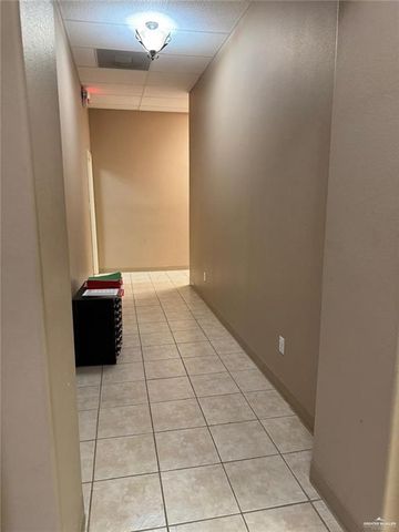 1601 E Griffin Parkway Ste C, Mission, TX 78572