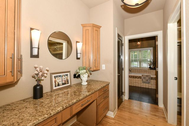 W178S6607 Paige COURT, Muskego, WI 53150