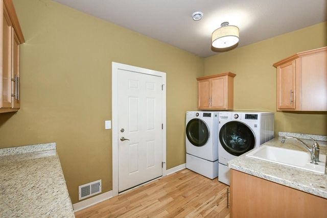 W178S6607 Paige COURT, Muskego, WI 53150