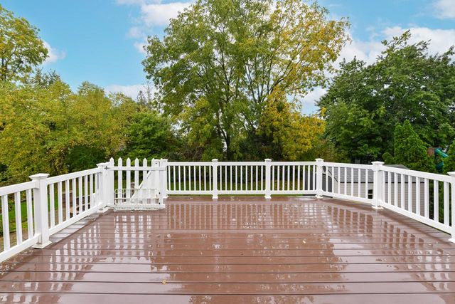 W178S6607 Paige COURT, Muskego, WI 53150