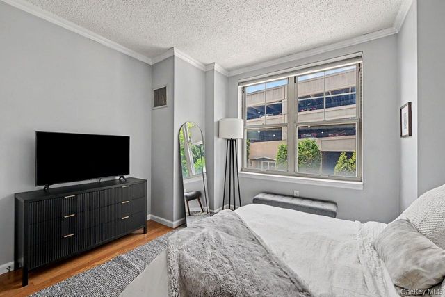 300 Mamaroneck Avenue 419, White Plains, NY 10605
