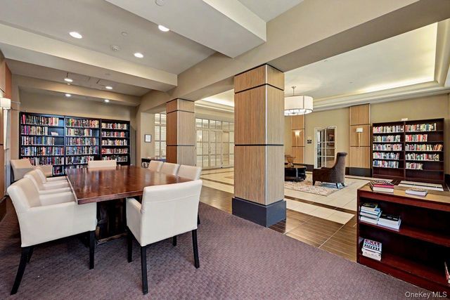 300 Mamaroneck Avenue 419, White Plains, NY 10605