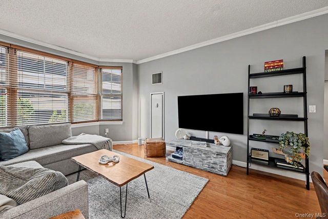 300 Mamaroneck Avenue 419, White Plains, NY 10605