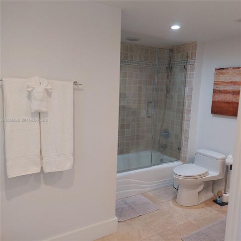 2301 Collins Ave 1125, Miami Beach, FL 33139