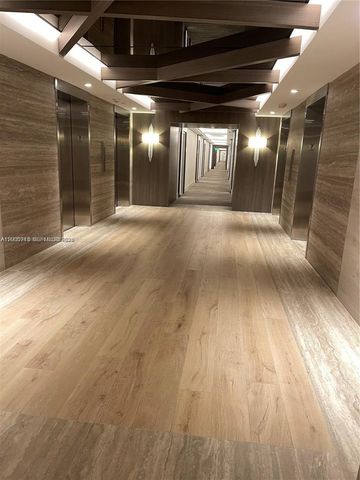 2301 Collins Ave 1125, Miami Beach, FL 33139