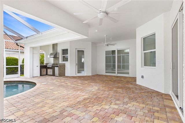 1817 Lagoon LN, Cape Coral, FL 33914