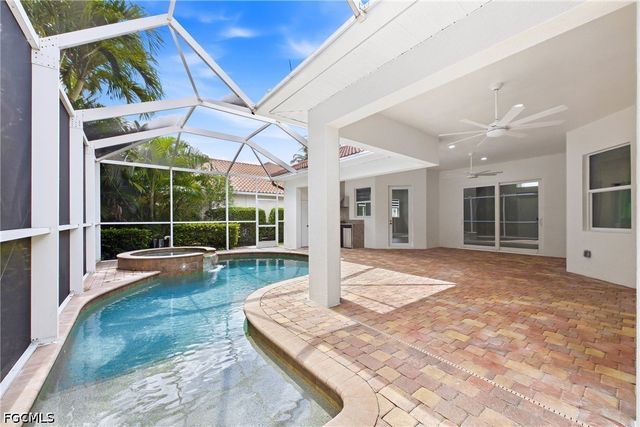 1817 Lagoon LN, Cape Coral, FL 33914