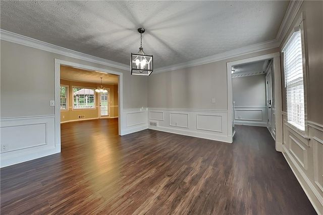 3651 Mountain Cove Road, Snellville, GA 30039