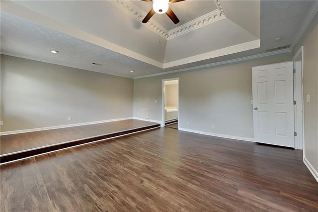 3651 Mountain Cove Road, Snellville, GA 30039