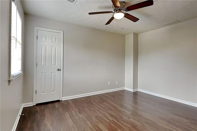 3651 Mountain Cove Road, Snellville, GA 30039