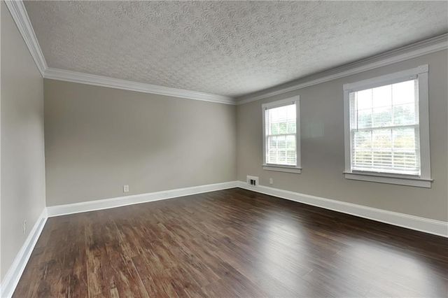 3651 Mountain Cove Road, Snellville, GA 30039