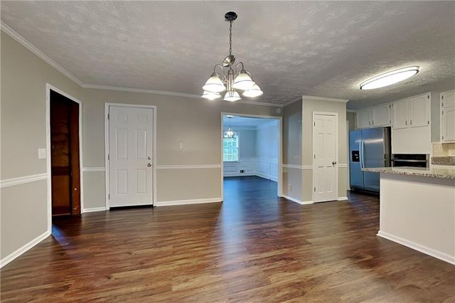 3651 Mountain Cove Road, Snellville, GA 30039