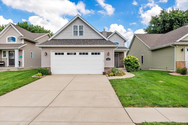 3122 W 34th Street, Davenport, IA 52806